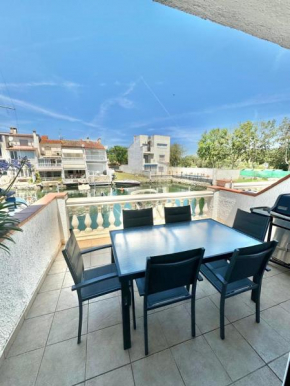 Maison Empuriabrava proche canaux et Plage